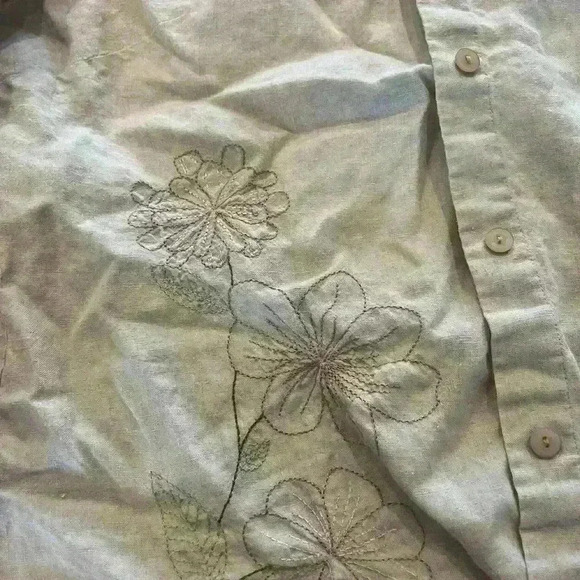 Women’s MEDIUM sag harbor 100% linen button up - Picture 3 of 7